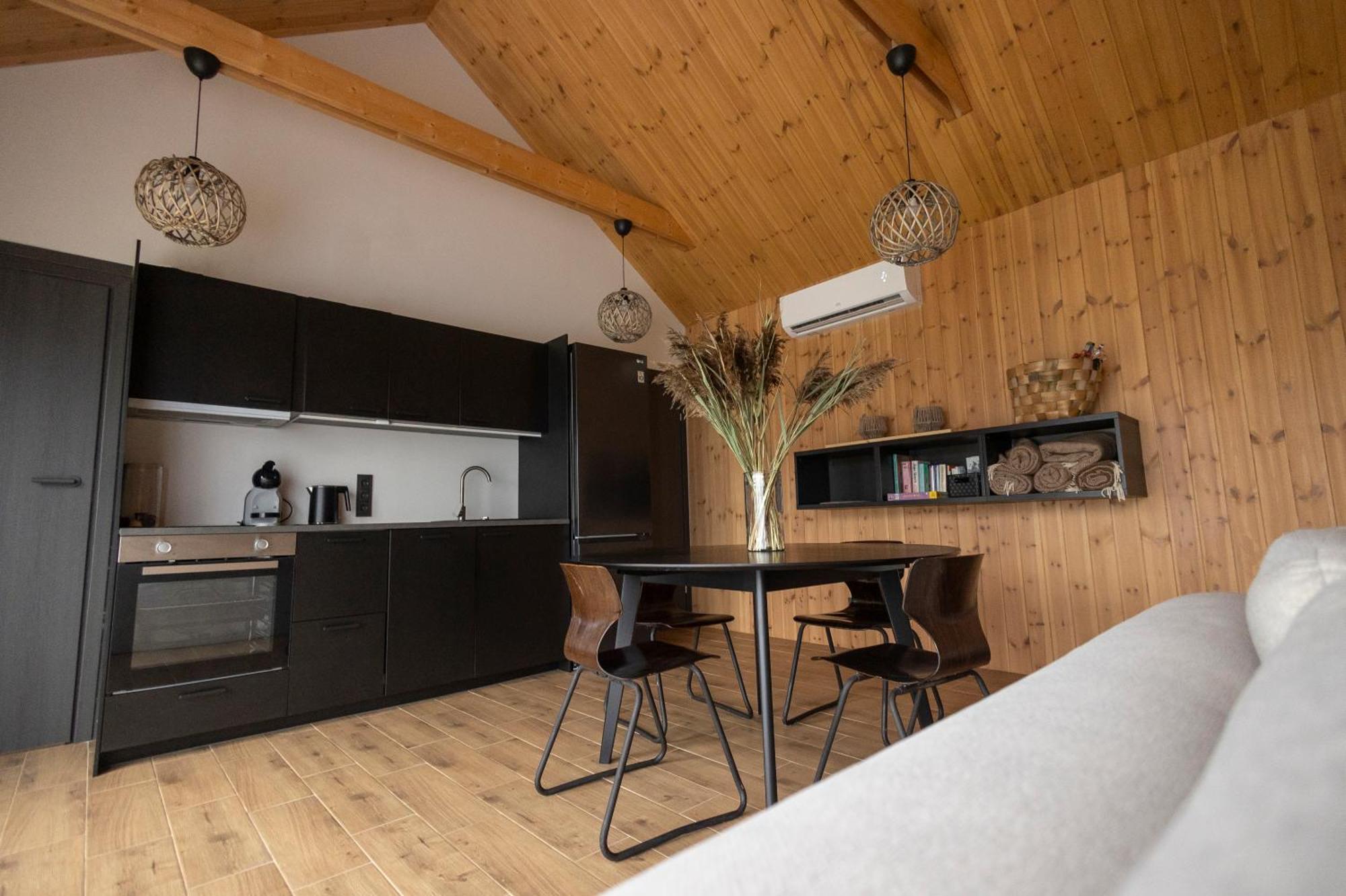 Viesuli Village Villas Saraiķi Zimmer foto